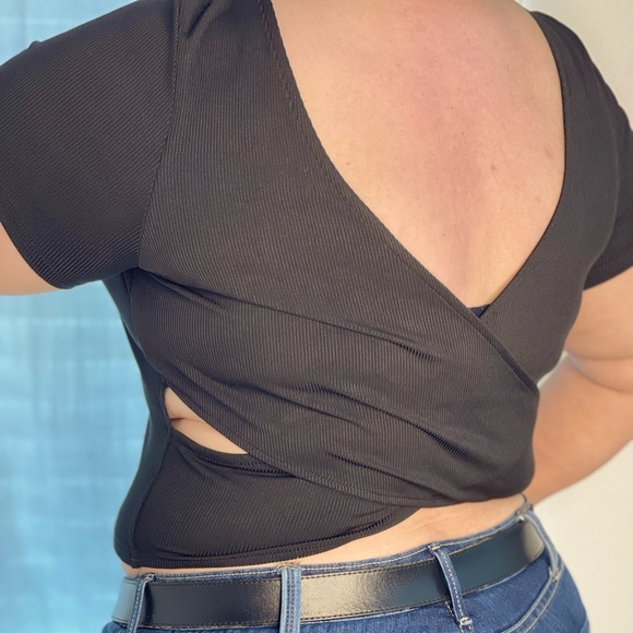 Breathtaking Tops New Plus Size Open Back Crop Top Poshmark